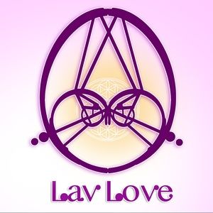 Meet your Posher, LiveLavLove